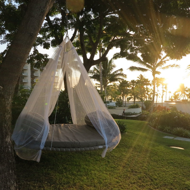 Mosquito Net Canopy, for Indoor or Outdoor Beds – The Floating Bed